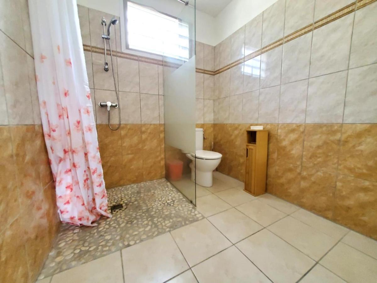 Superbe Appartement Avec Parking Gratuit Sainte-Anne  Buitenkant foto